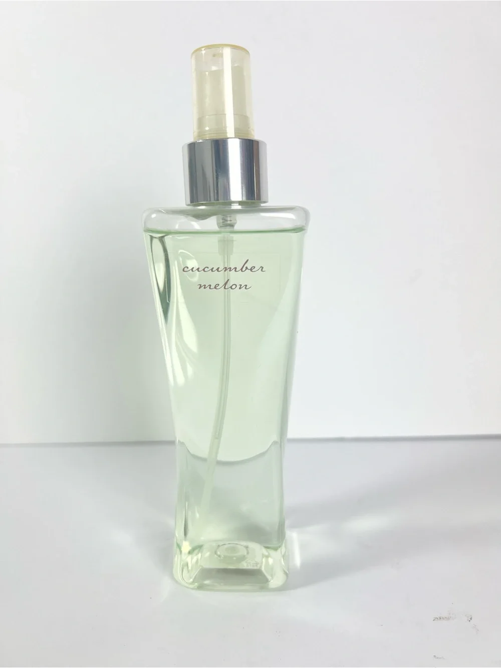 Vintage retired Bath & Body works‎ cucumber melon body spray 8fl oz